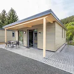 Casa de Férias Bungalows In Hallschlag Am Kronenburger See Mit Terrasse Hallschlag